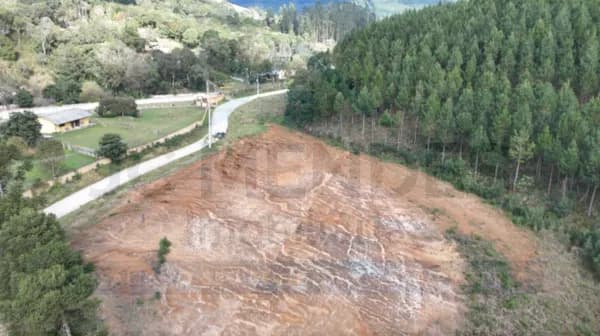 Terreno - Entrada de R$ 15,000 + PARCELAS