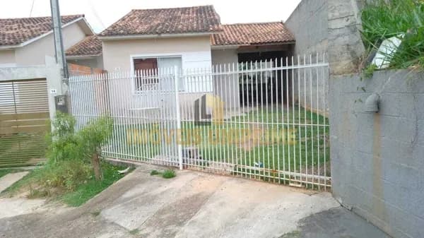 Casa em Ponta Grossa - Contorno