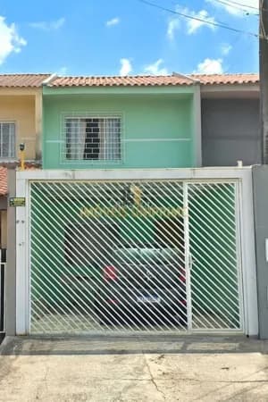 Sobrado em Ponta Grossa - Jardim Carvalho