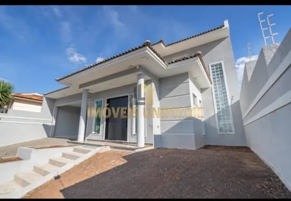 Casa à venda no bairro Uvaranas Marina - Ponta Grossa/PR