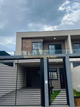 Sobrado à venda no bairro Cara-Cara 3 quartos - Ponta Grossa/PR