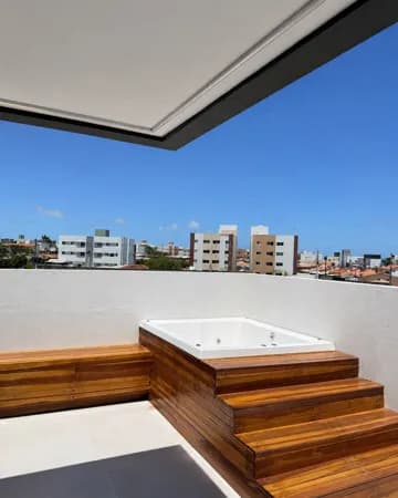 Belíssima casa em condomínio fechado!!