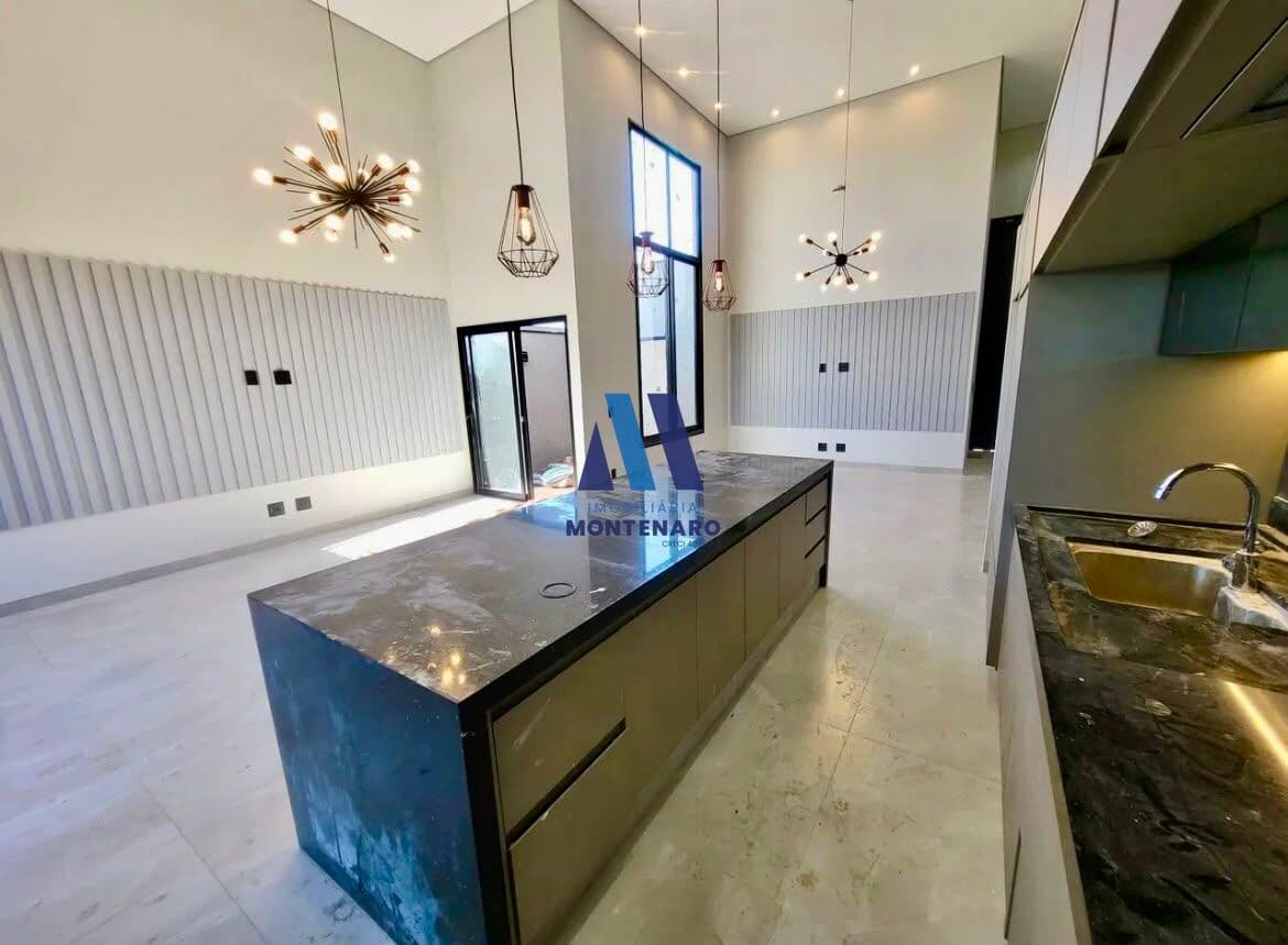 CASA À VENDA NO QUINTA DO LAGO II