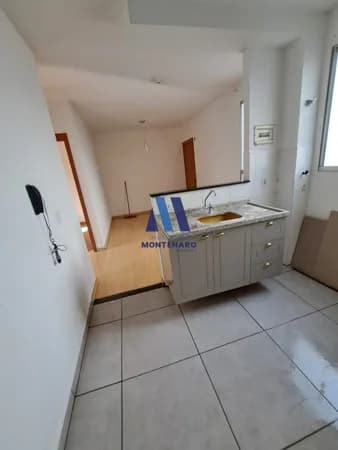 APARTAMENTO À VENDA NO RIO DAS FLORES