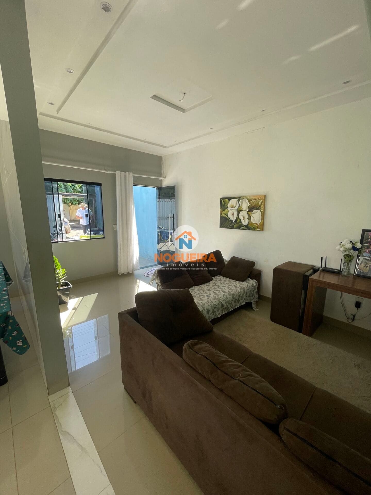 Vende-se casa Na 303 Norte
