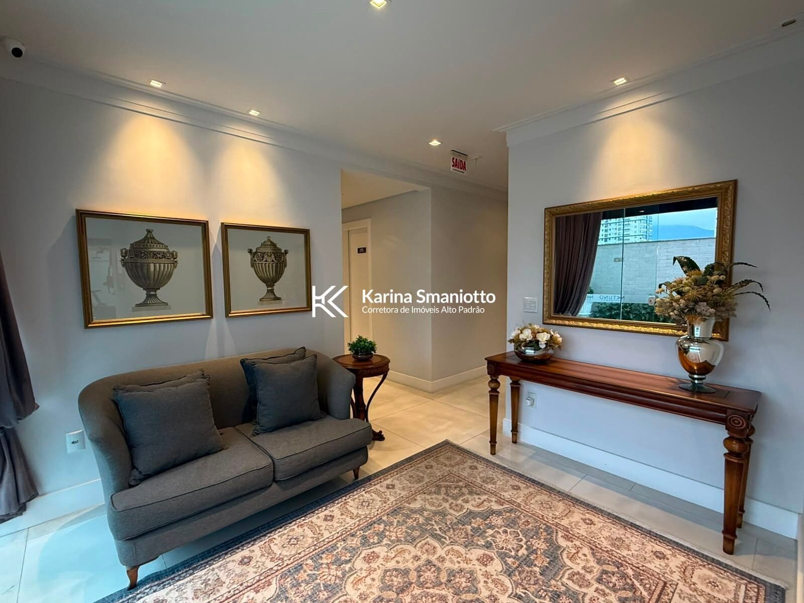 Apartamento em Balneário Perequê