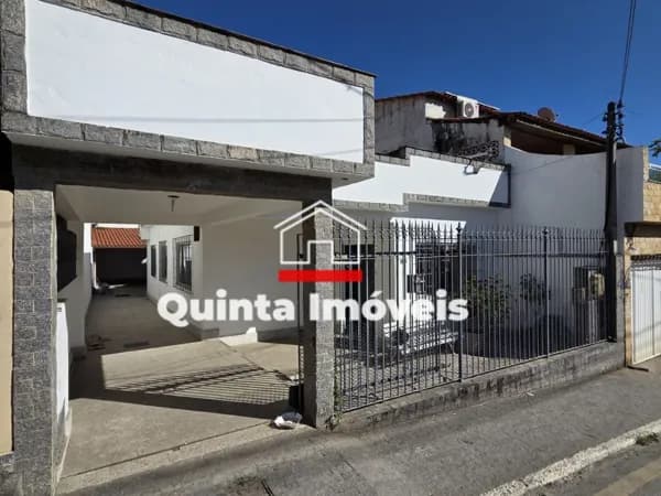 Casa em Itaboraí - Centro