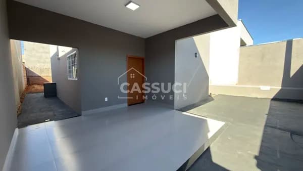 Casa a venda com 2 quartos, sendo 1 suíte, bairro Miravista em Mirassol-SP