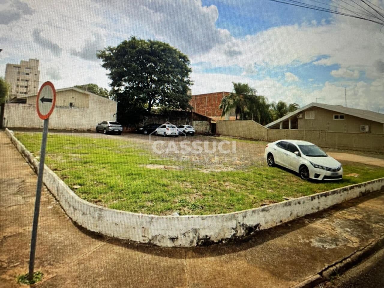 Terreno à venda em excelente localização, próximo ao Hotel Saint Paul Rio Preto