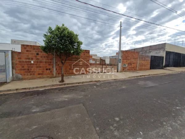 Excelente oportunidade, terreno à venda em bairro aberto 200m²