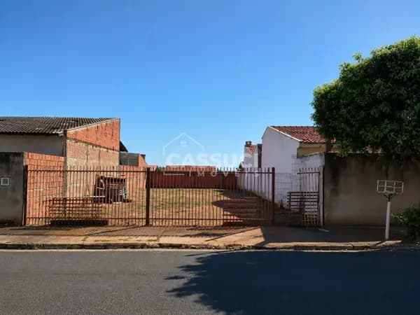 Terreno 200m2, ótima localização prox. Av, Principal, Regissol, Mirassol