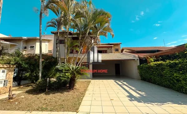 Casa 3 suites linda no Condomínio Okinawa em Paulinia