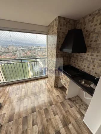 3 dorms/ 2 vagas e Sacada com Churrasqueira – Vista para o campo do Estádio do E.C. Santo André