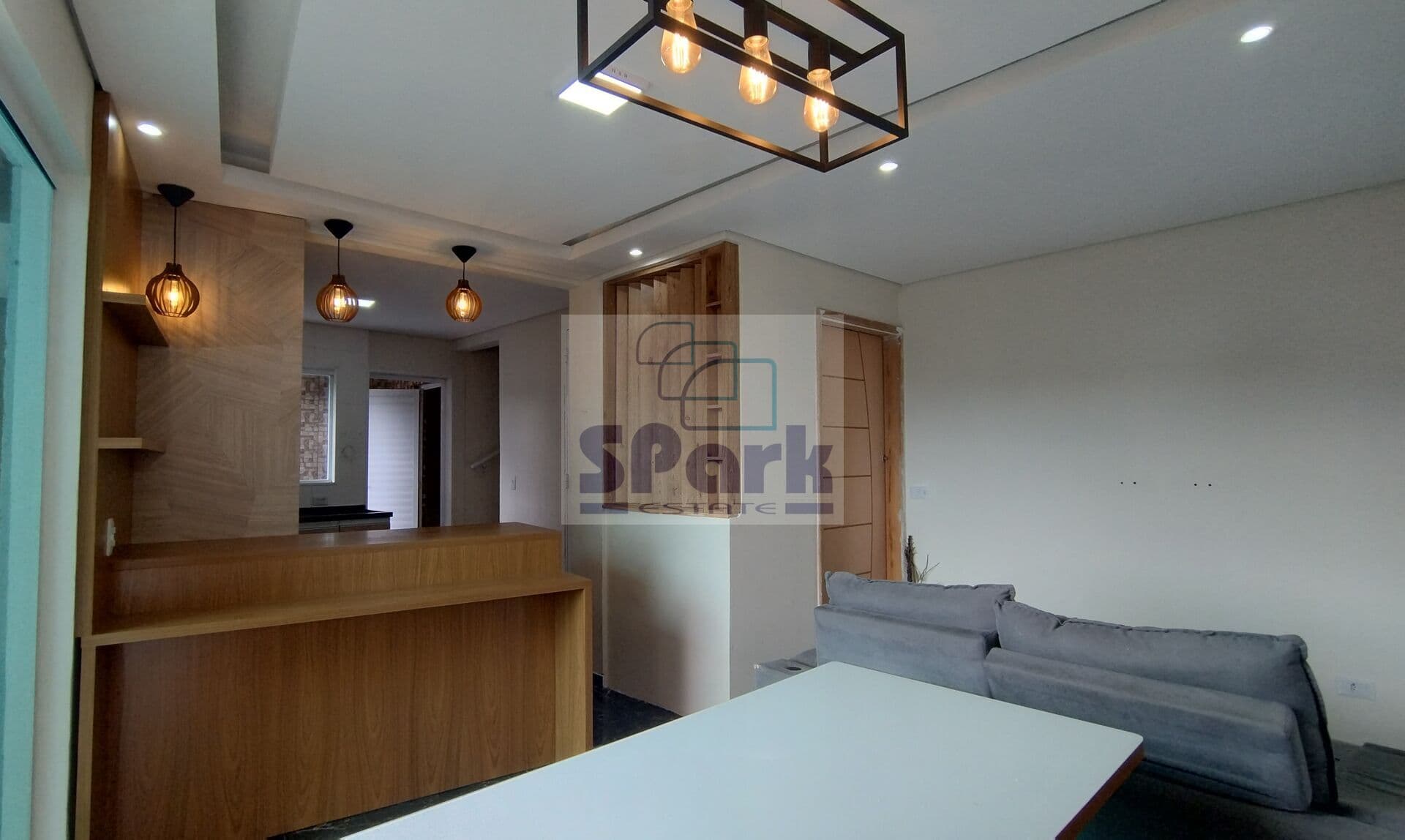 ALUGA-SE | Sobrado Triplex - 3 suítes - no Parque Novo Oratório – Santo André
