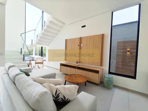 Sobrado Mobiliado com 3 Suítes à Venda | Residencial Veneza – César de Souza, Mogi das Cruzes/SP