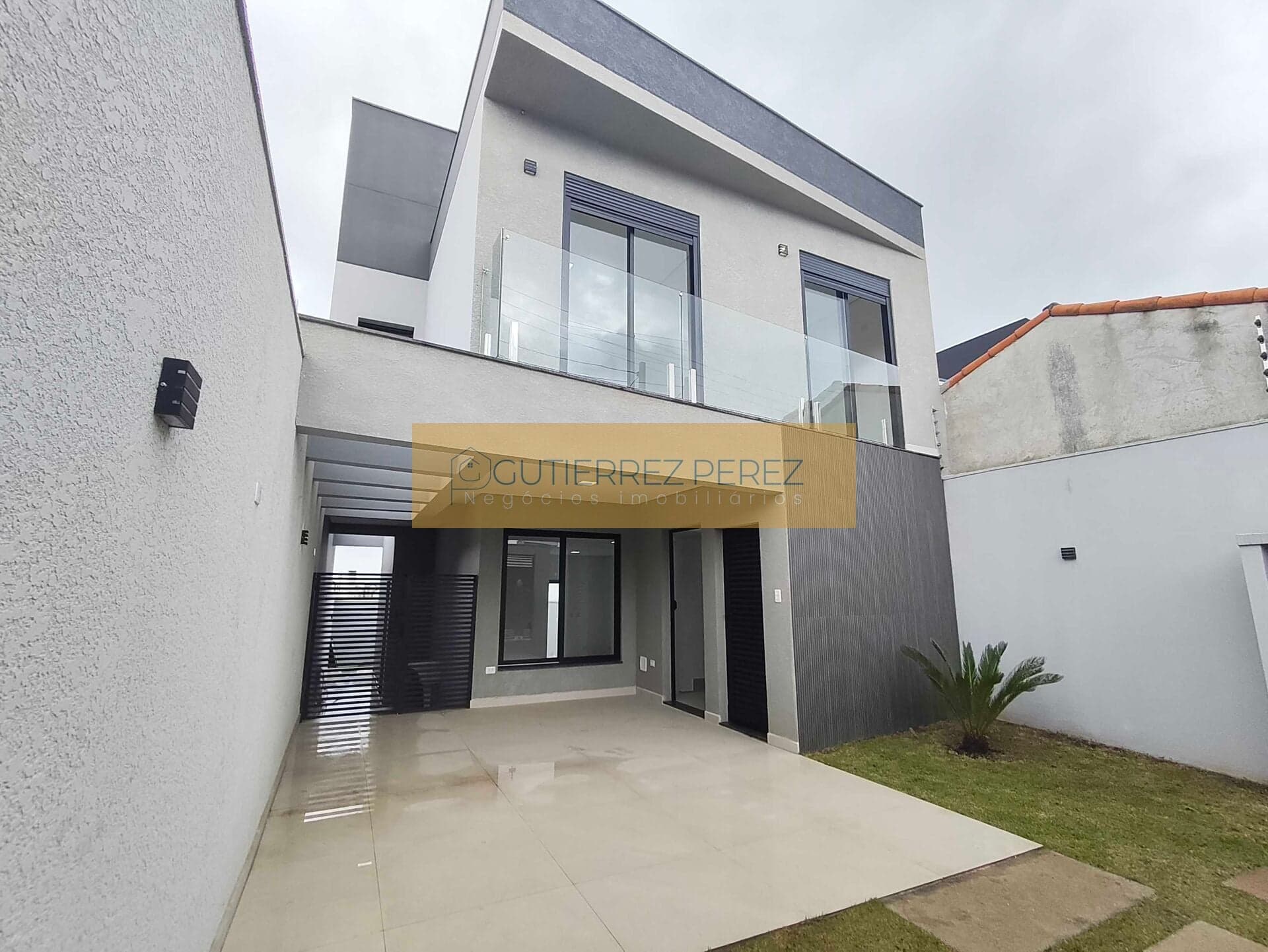 Sobrado Novo à Venda na Villa di César