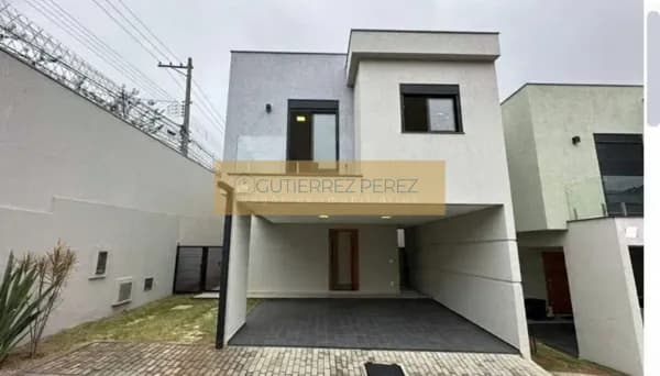 Sobrado no Condomínio Residencial Life 2 | Vila Oliveira