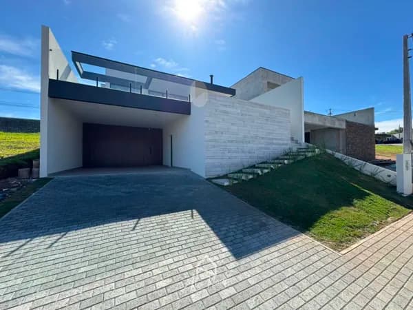 Casa de Condomínio em Atibaia - Jardim dos Pinheiros
