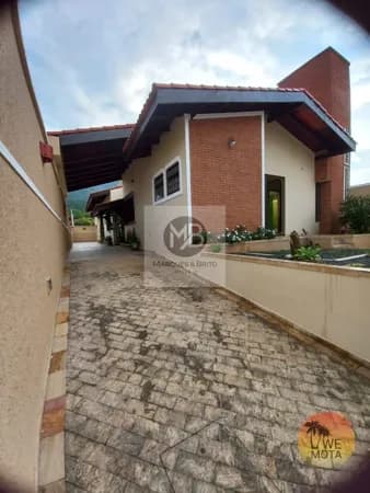 Casa em Peruíbe - Jardim Guaraú