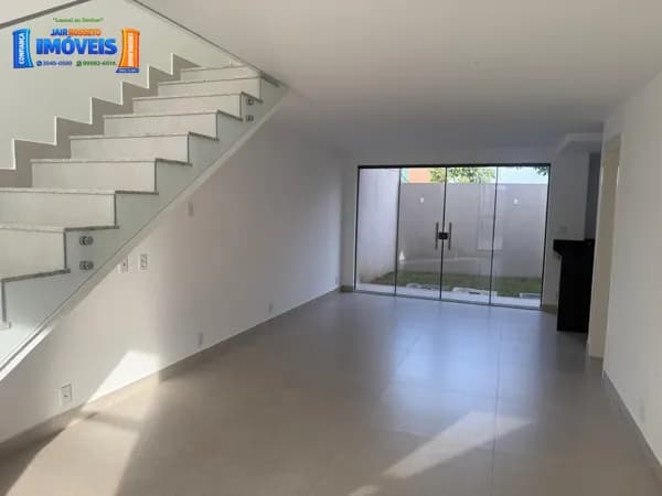 Casa Duplex Alto Padrão 03 quartos c/02 suítes em Morada de Laranjeiras - Serra-ES