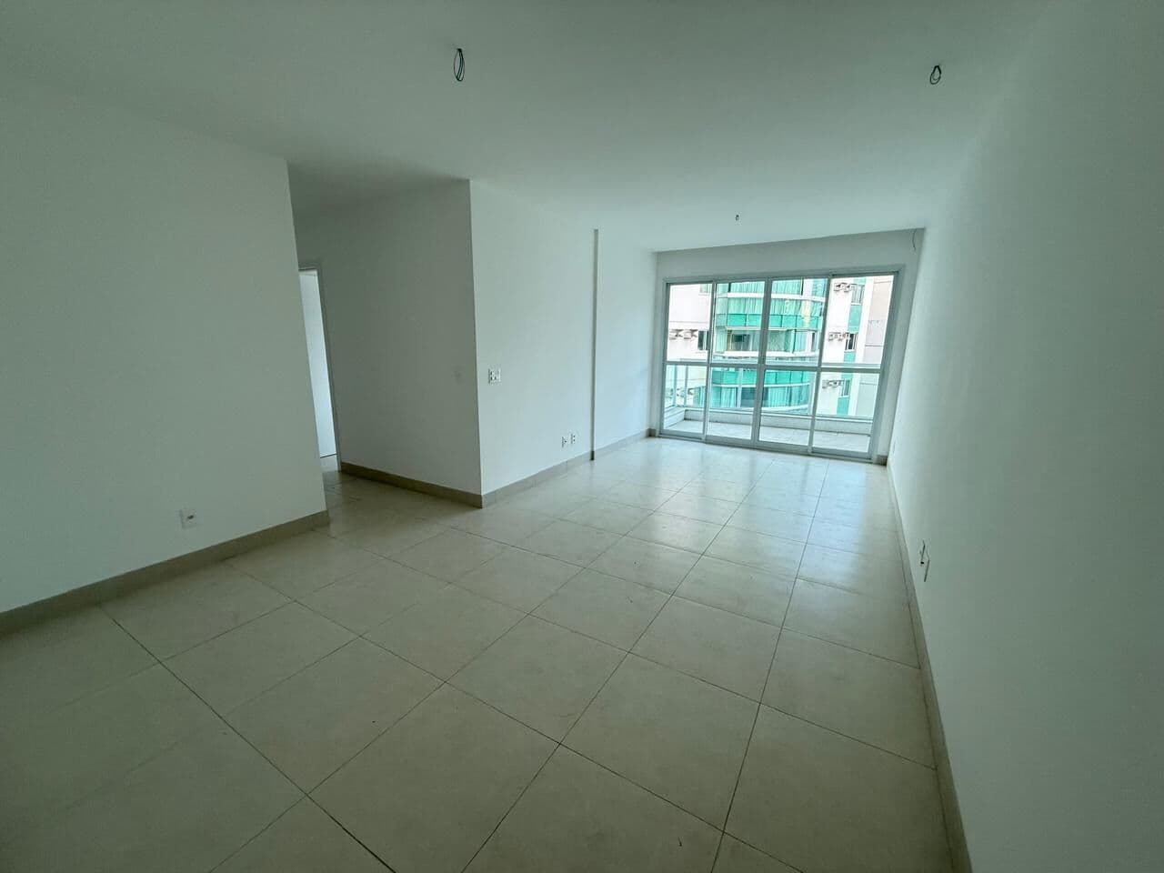 Apartamento 03 quartos c/suíte - Ed. Viverde