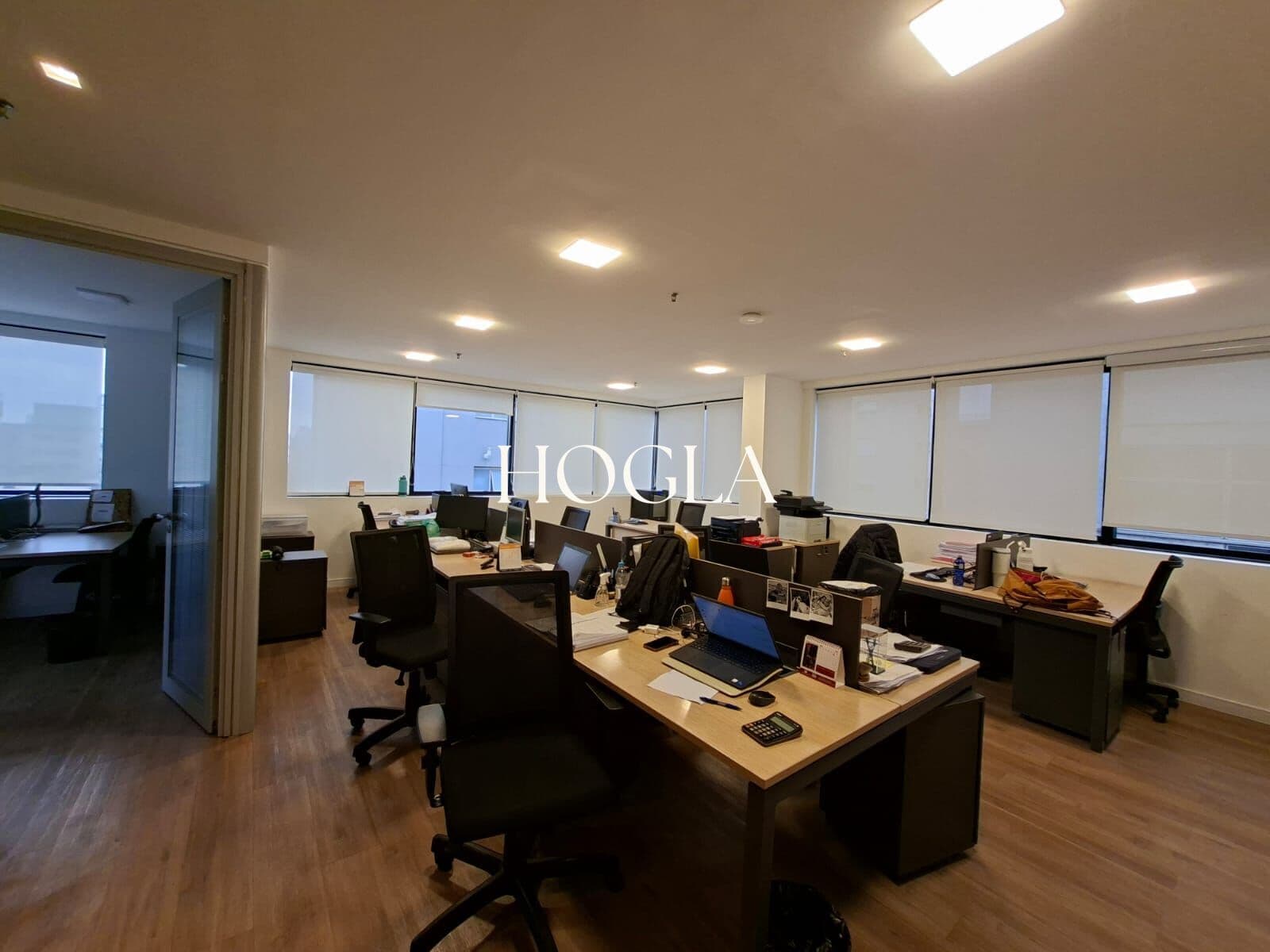 Conjunto Comercial para Locação – Seisa Plaza | 103 m² | 2 Vagas de Garagem