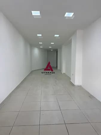 Loja Comercial para Locação com 358m² – Avenida Getúlio Vargas!