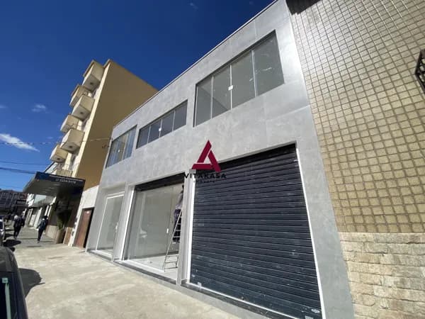 Loja Comercial para Locação no Bairro Santa Terezinha – Aproximadamente 33 m²!