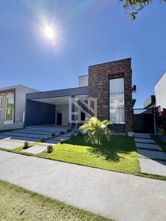 Casa térrea em condomínio, com 3 dormitórios (1 suíte c closet), Espaço Gourmet e Ôfuro
