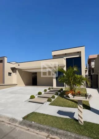 Casa em Condomínio com 3 dormitórios, sendo 1 suíte com closet, Espaço gourmet pronto para morar