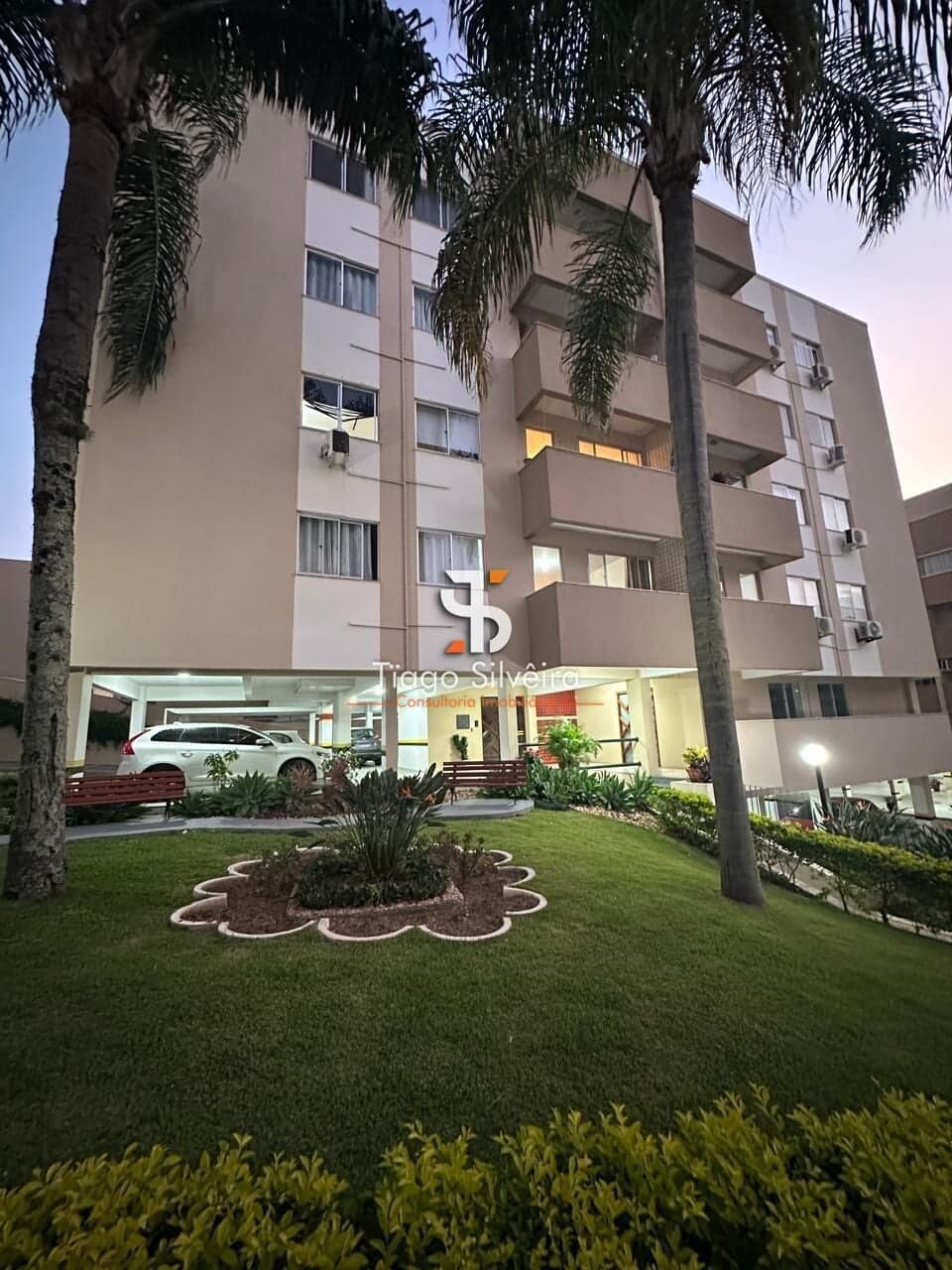 Apartamento 3 Dormitórios Sendo 1 Suíte, Proximo a Ufsc - Florianópolis SC