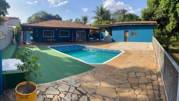 Chácara no Iate Clube de Campinas Americana/SP