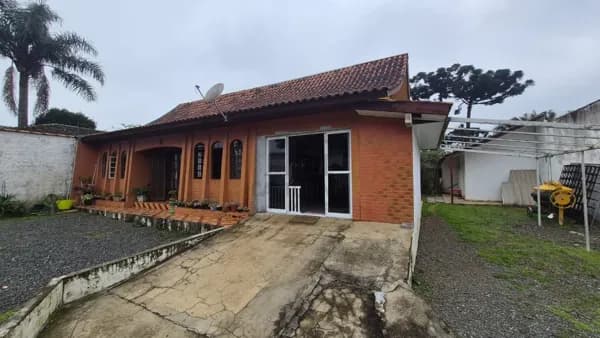 Casa em Campo Largo - Loteamento São Gerônimo