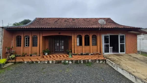 Casa em Campo Largo - Loteamento São Gerônimo