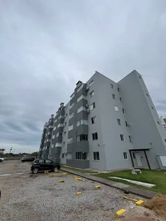 Apartamento à venda no Residencial Molhes da Barra – Laguna/SC