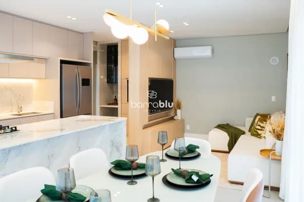 Giardino mobiliado e decorado no residencial Merídio, 3 suítes (270,00m²) no bairro Itacolomi - Balneário Piçarras/SC.