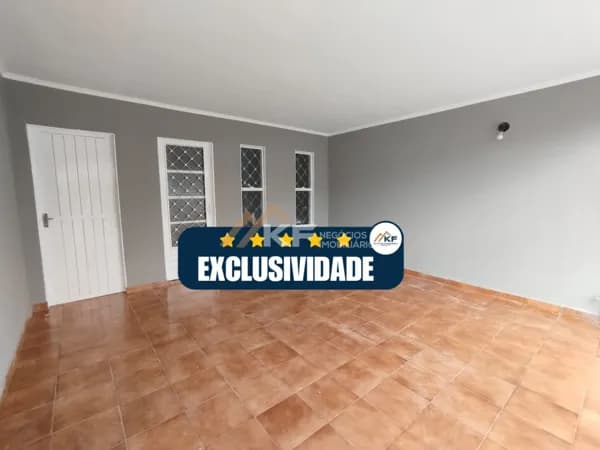 Casa à venda Reformada com 3 Quartos | Edícula no bairro Ipiranga - Ribeirão Preto / SP