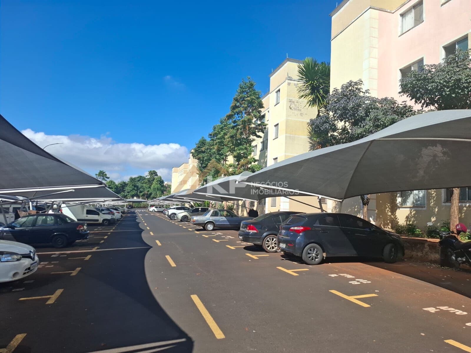 Apartamento à Venda no Lagoinha - Ribeirão Preto / SP