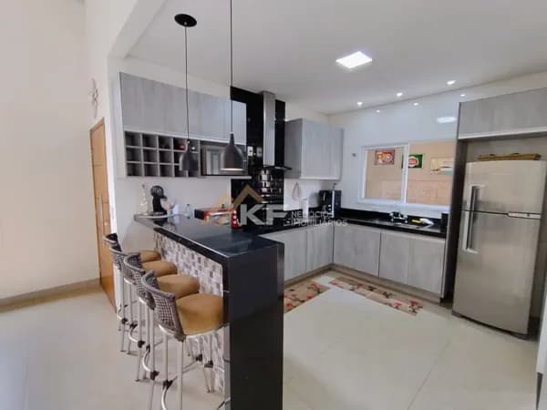 Casa á Venda em Bonfim Paulista - Ribeirão Preto / SP