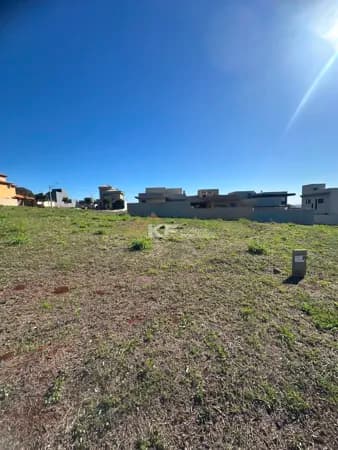 Terreno à Venda em Condomínio Quinta da Mata- Ribeirão Preto-SP