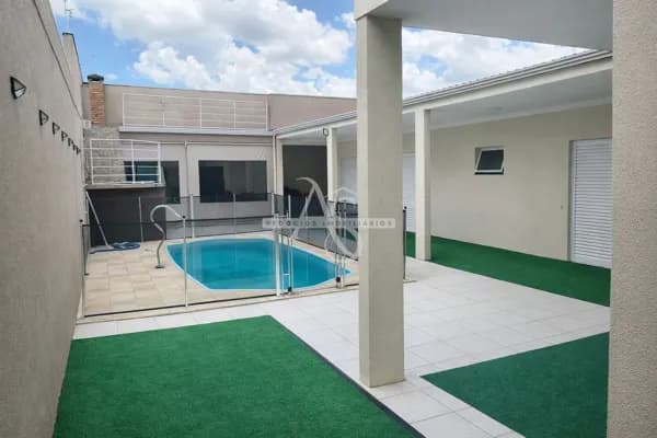 Casa a venda no Horto Santo Antônio - Jundiai