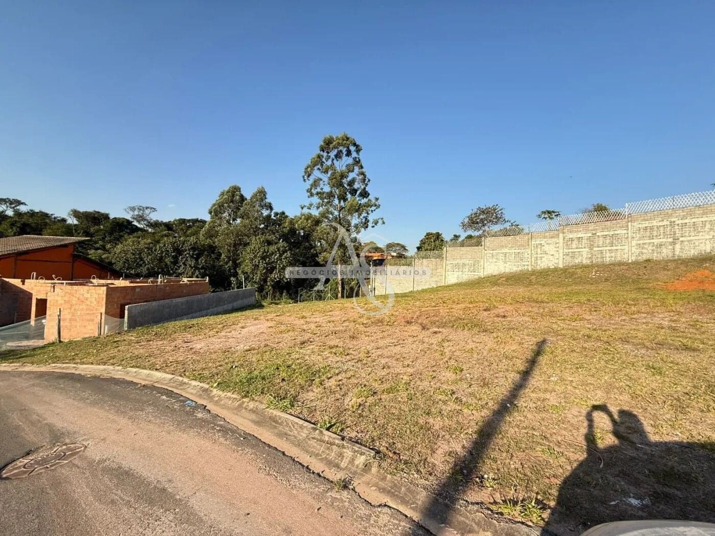 TERRENO A VENDA CONDOMINIO BELA VITTA - CORRUPIRA - JUNDIAI