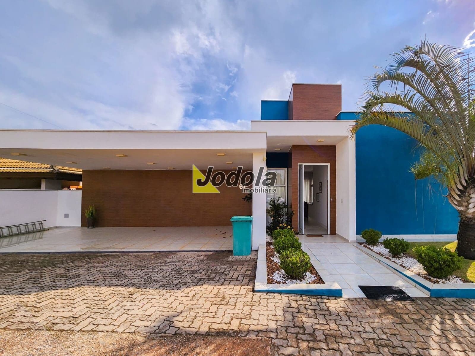 Casa de Alto Padrão à Venda