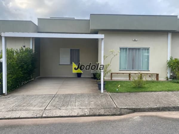 Casa Térrea à Venda em Condomínio – Nogueira/Guararema/SP