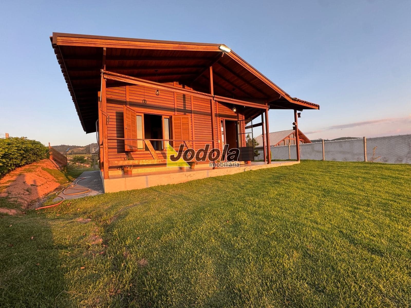 🏡 Casa à Venda | Jardim Costão – Santa Branca/SP