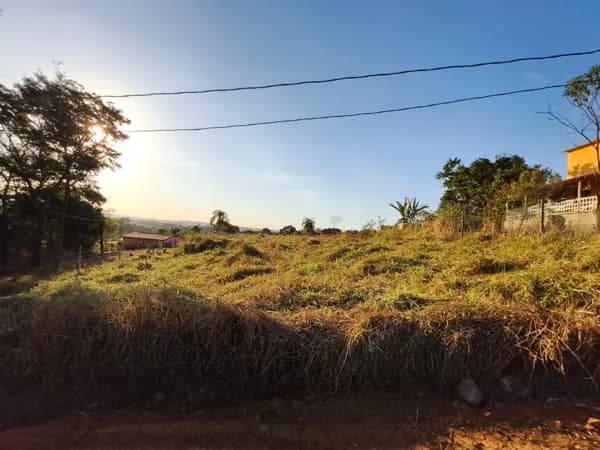 🌳 Chácara com Escritura por Apenas R$ 96 Mil! Aproveite essa Oportunidade!