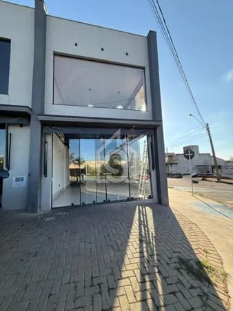 Galeria Comercial para locação na Avenida Principal da Vila Moreira — 120m², esquina | Mirassol/SP