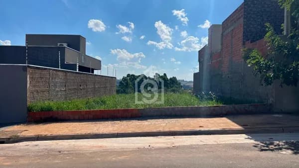 Terreno à Venda no Setsul 2 Próximo ao Mercado Servlar