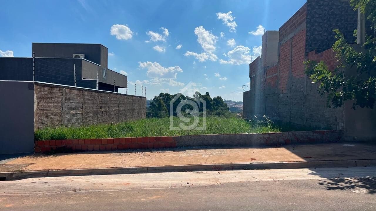 Terreno à Venda no Setsul 2 Próximo ao Mercado Servlar