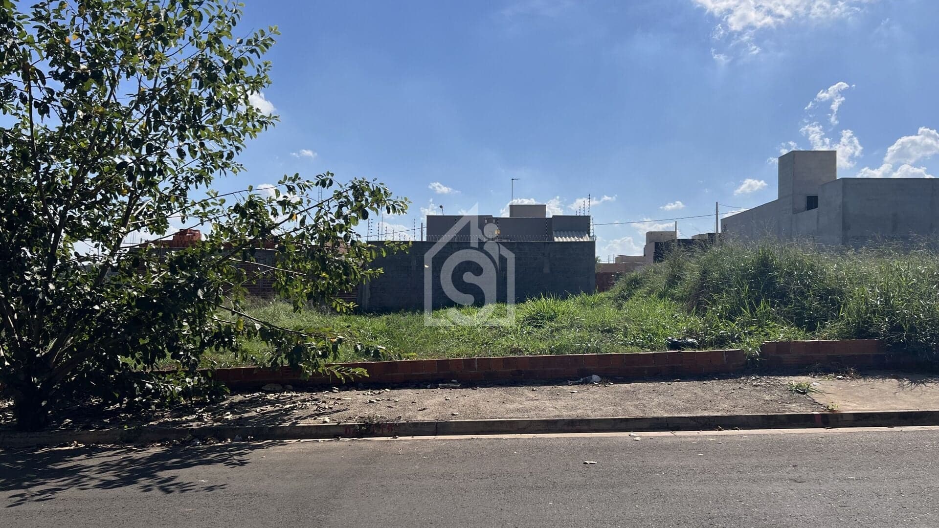 Terreno Comercial e Residencial à Venda no Setsul 2 – 200m² em Frente à Área de Lazer Olinda Tarraf